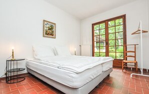 3 habitaciones, cuna de viaje y wifi gratis