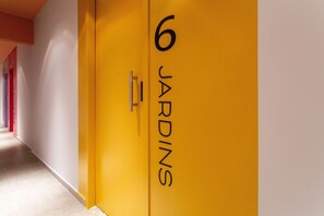 Suite 6 | Interior