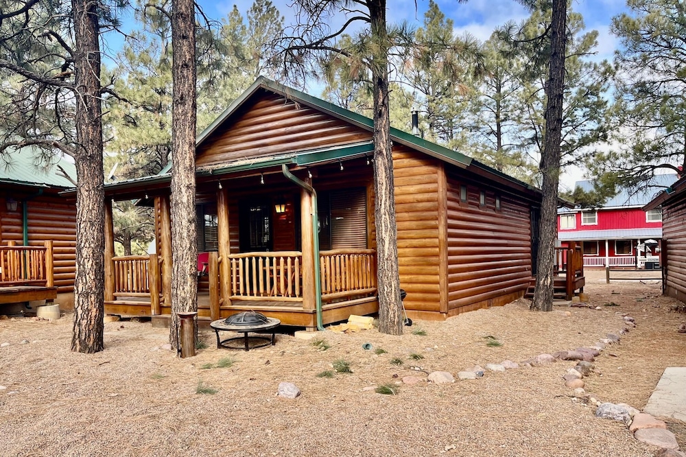 Furnished, Private 2 bedroom cabin