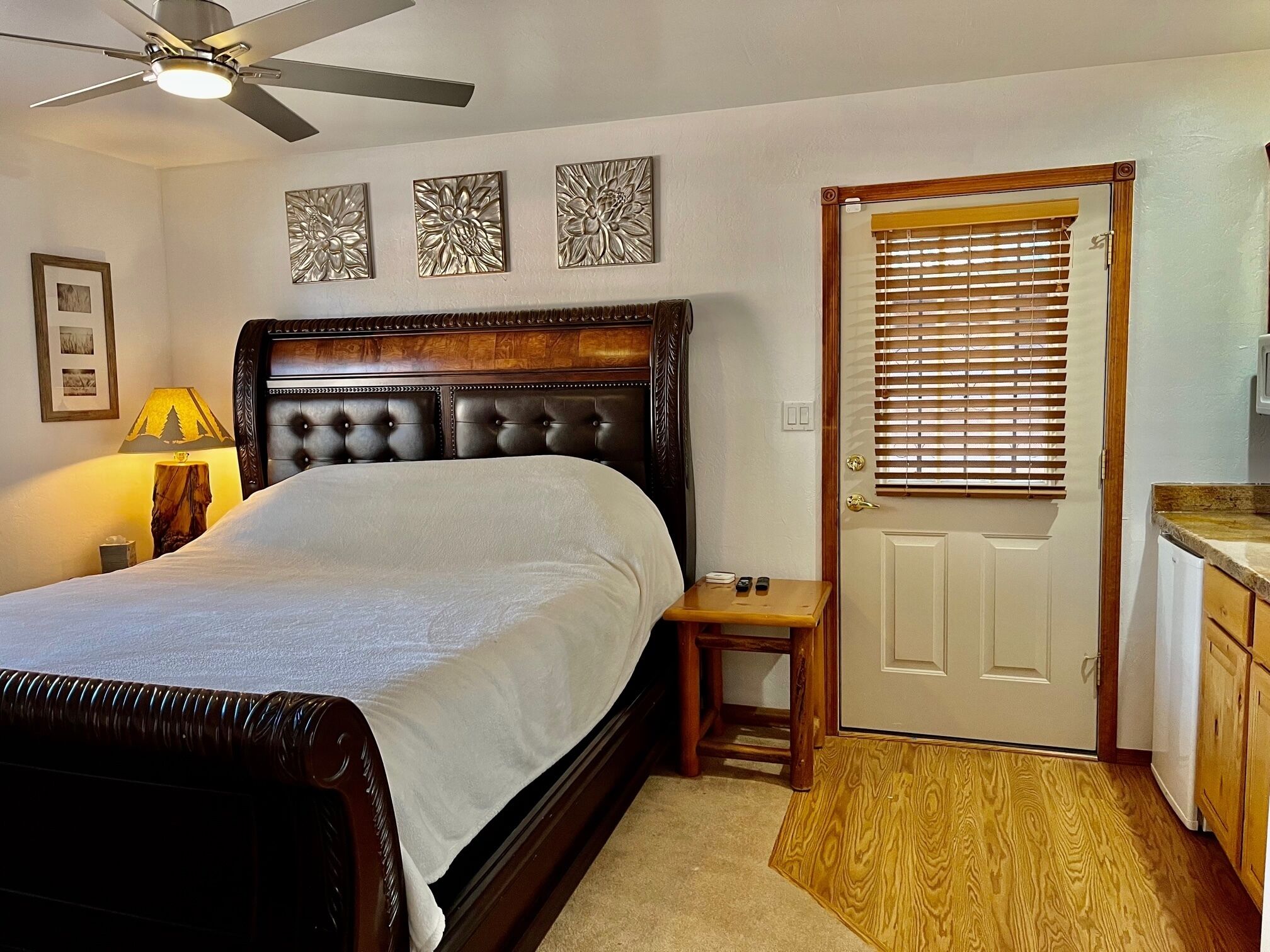 Furnished, Private 2 bedroom cabin