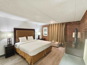 Room, 1 King Bed, Non Smoking