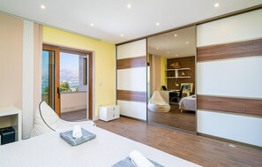 2 Schlafzimmer, Bügeleisen/Bügelbrett, Reisekinderbett, kostenloses WLAN