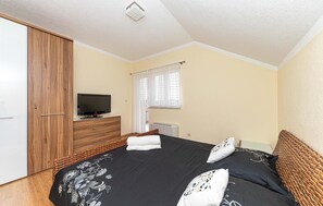 5 Schlafzimmer, kostenloses WLAN, Bettwäsche