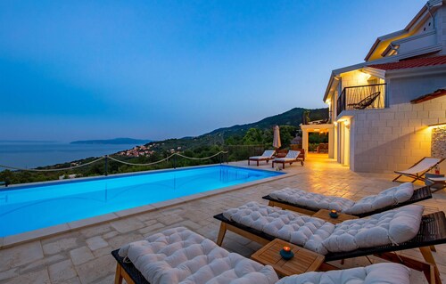 Atemberaubendes Haus mit 4.