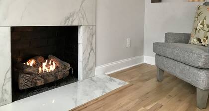 Luxe Executive Villa near New River Gorge Nat’l Park for Work & Recreation