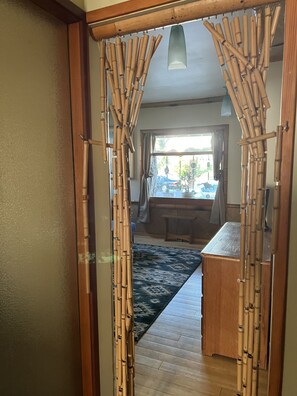 1 camera, una scrivania, Wi-Fi gratuito, lenzuola