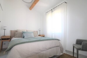 4 bedrooms, free WiFi