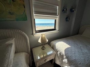 3 chambres, fer et planche à repasser, Wi-Fi gratuit, draps fournis