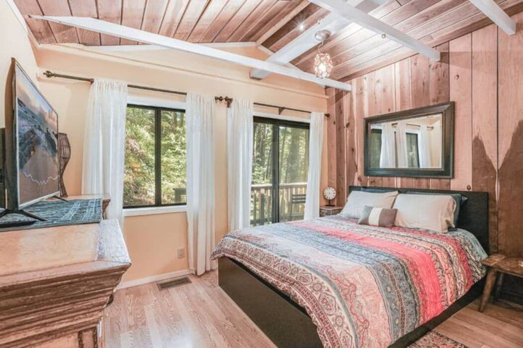 3 bedrooms, free WiFi, bed sheets