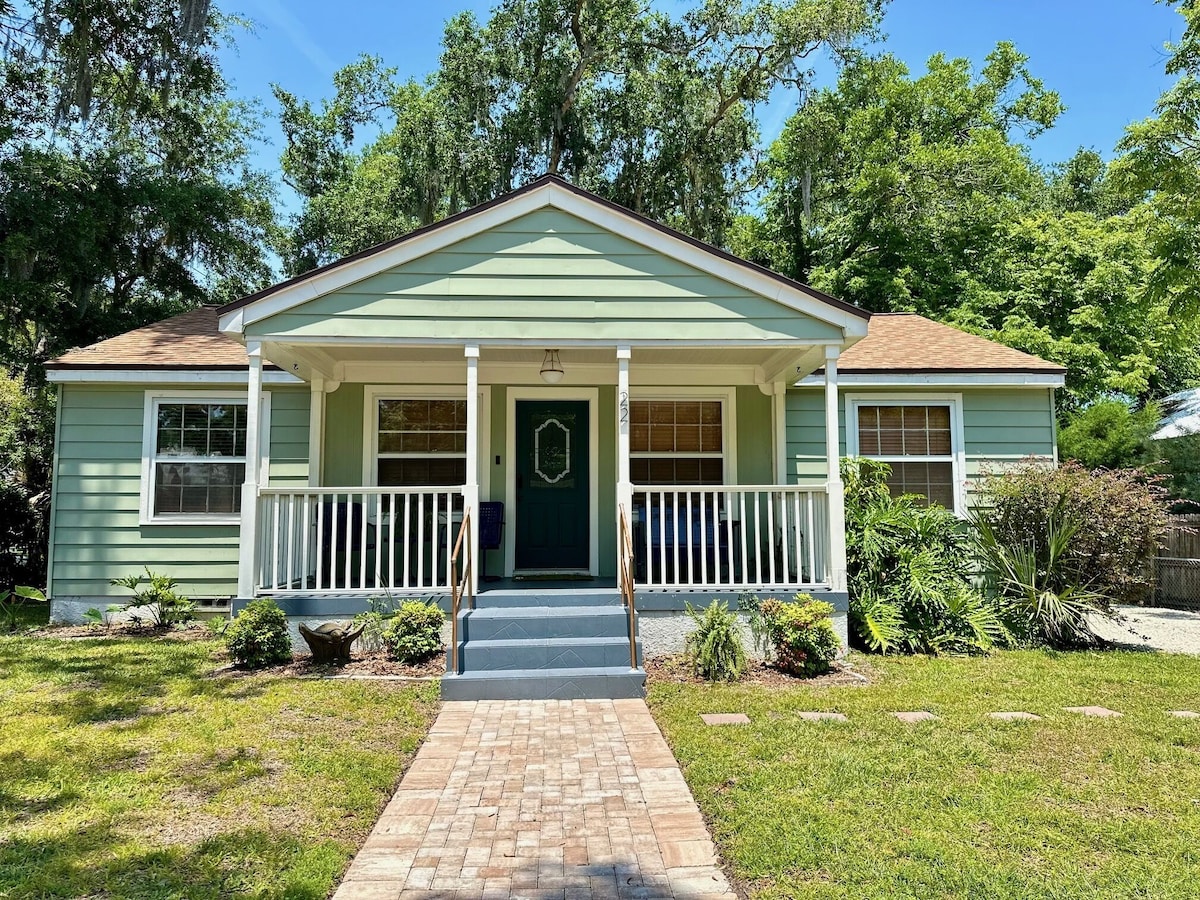 Cozy cottage near downtown, historic St Augustine - Dog Friendly