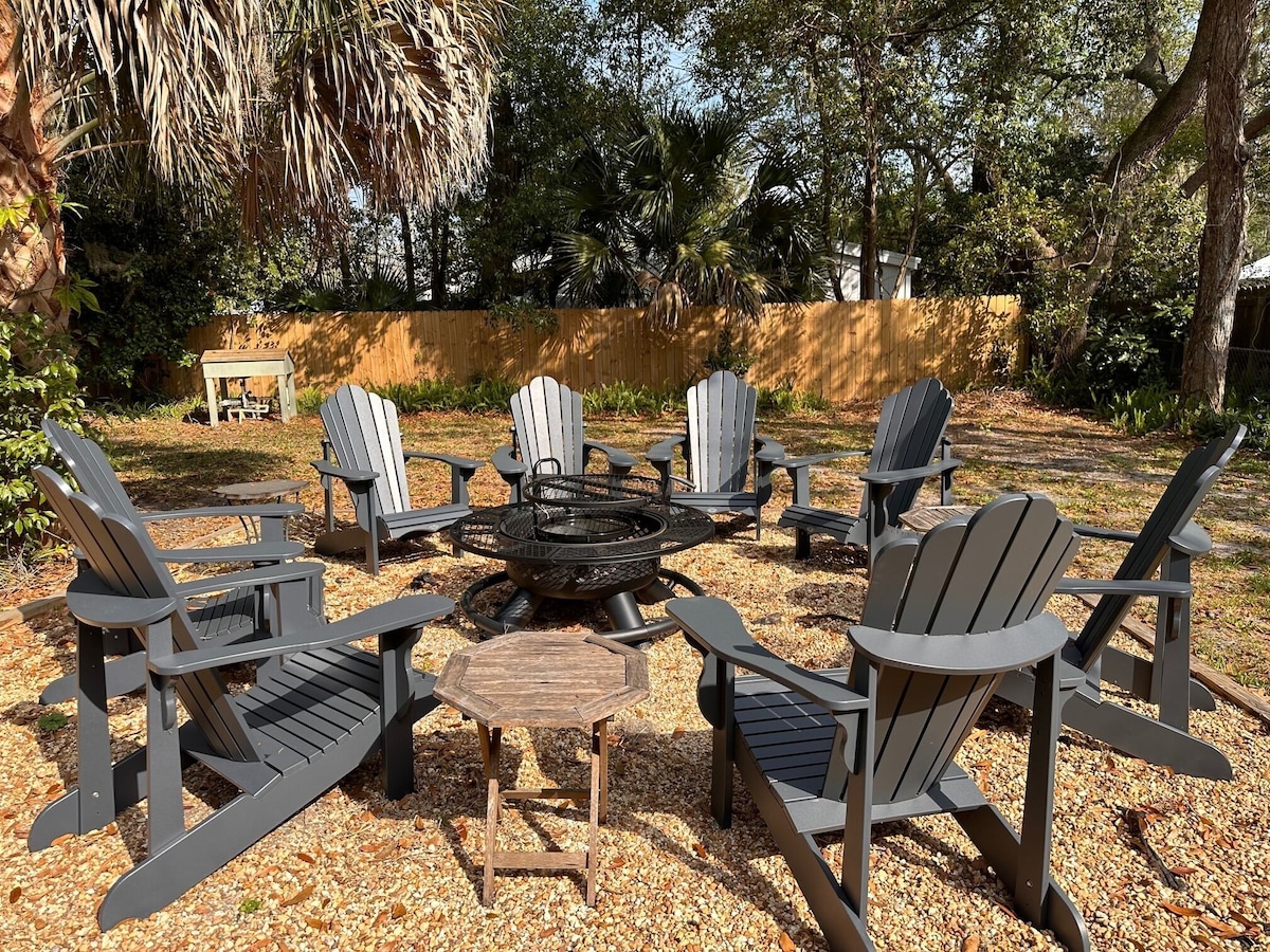 Photo 21 of Cozy cottage near downtown, historic St Augustine - Dog Friendly
