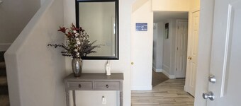 Cozy 3 Bedroom Private Pueblo West Duplex Close To Lake