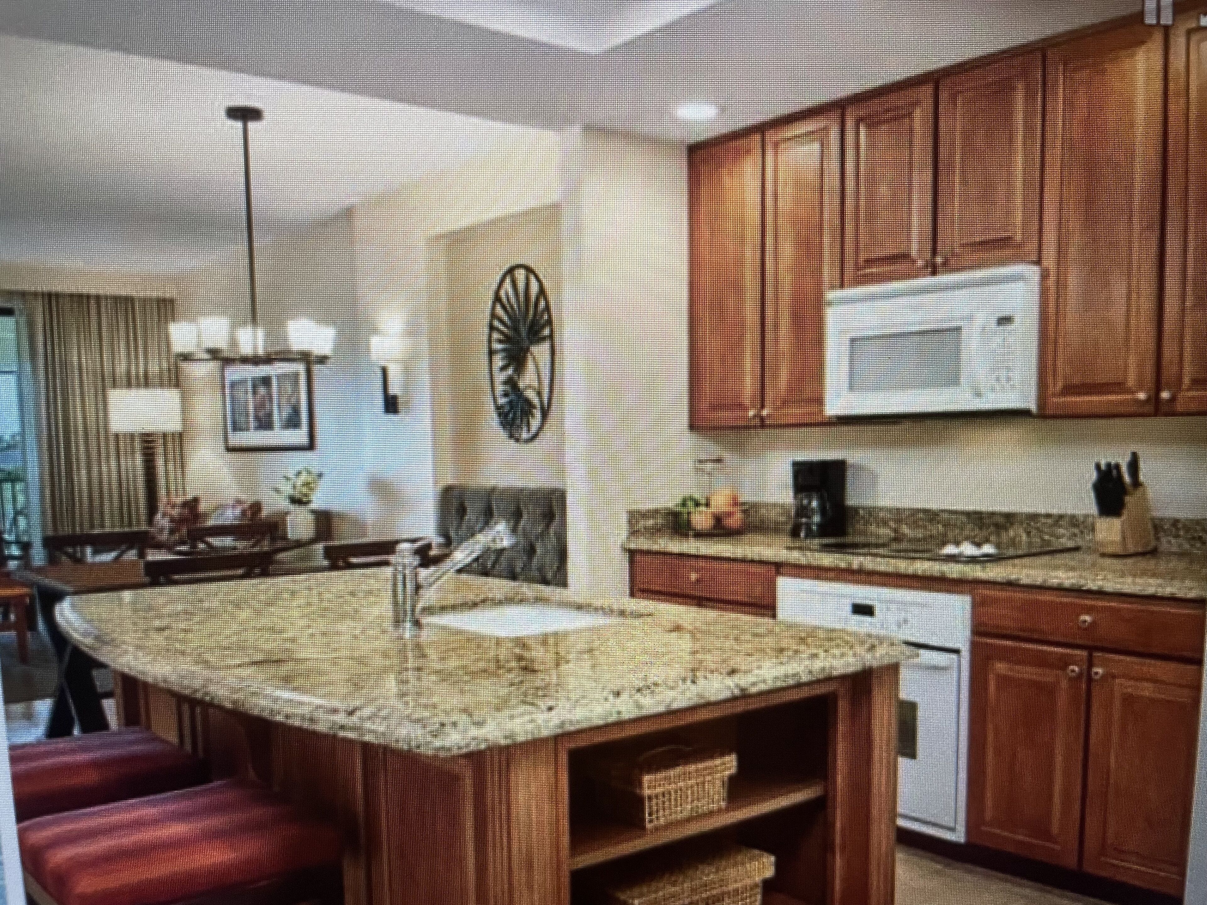 Beautiful large1 bedroom villa 15 minutes to theme parks!