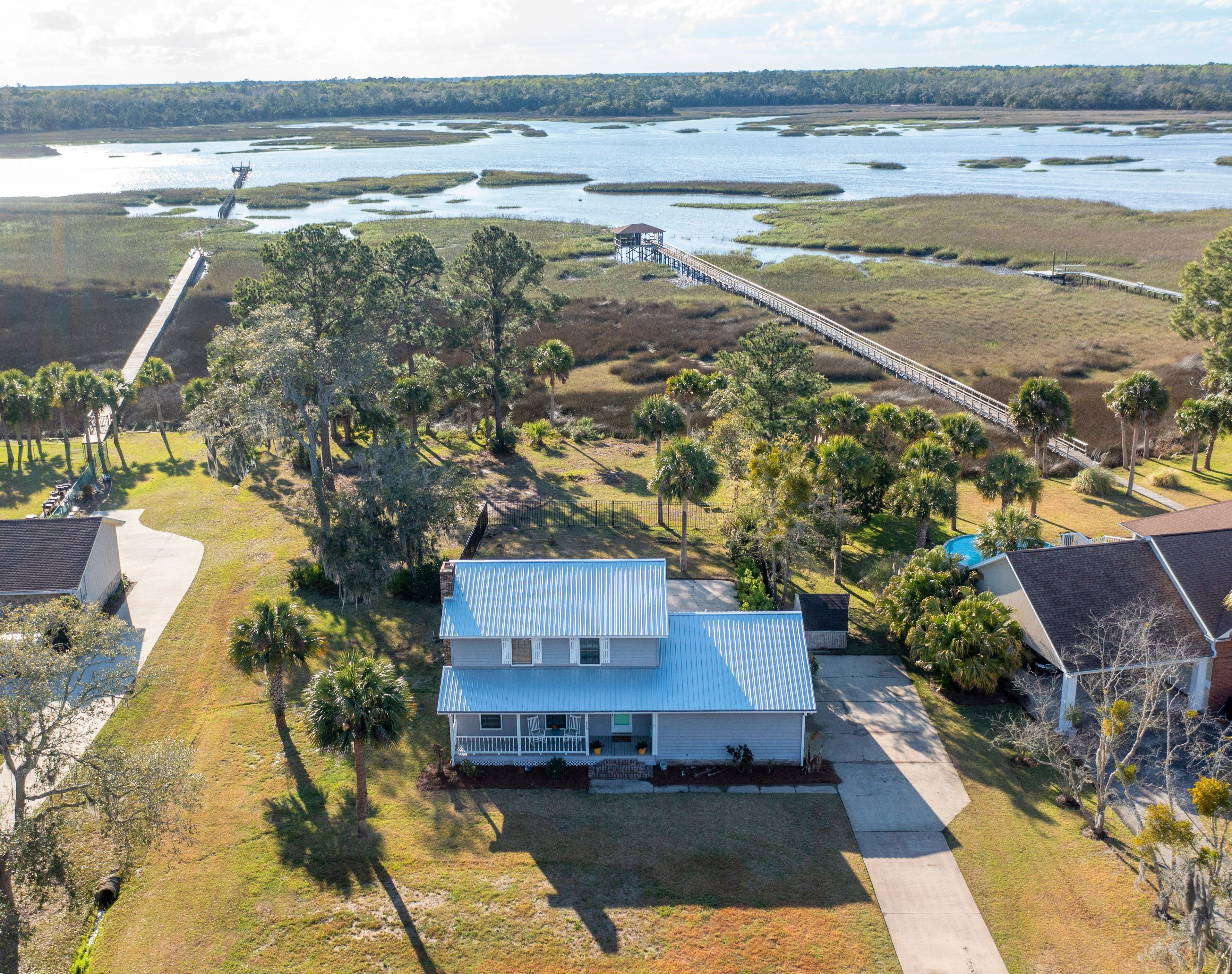 Marsh Front Cottage | 3 Bed, 2.5 Bath