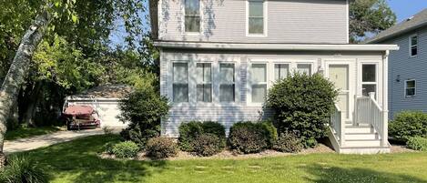 المنشأة من الخارج