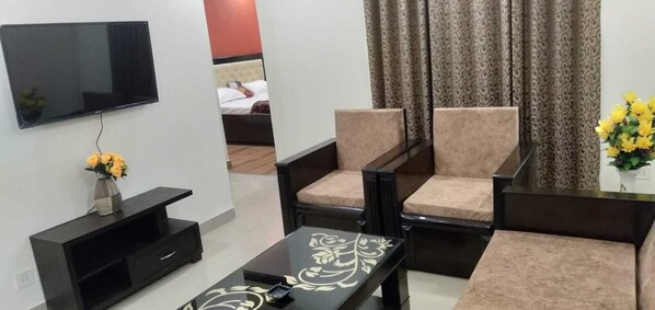 4 chambres, bureau, fer et planche à repasser, Wi-Fi gratuit