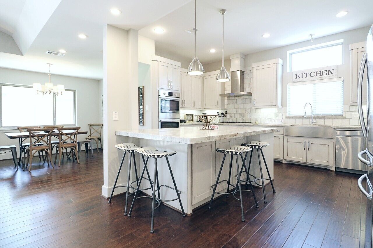 Renovated 5 Bedroom, 3.5 Bath Private Home Fully-furnished near MDA TMC Galleria