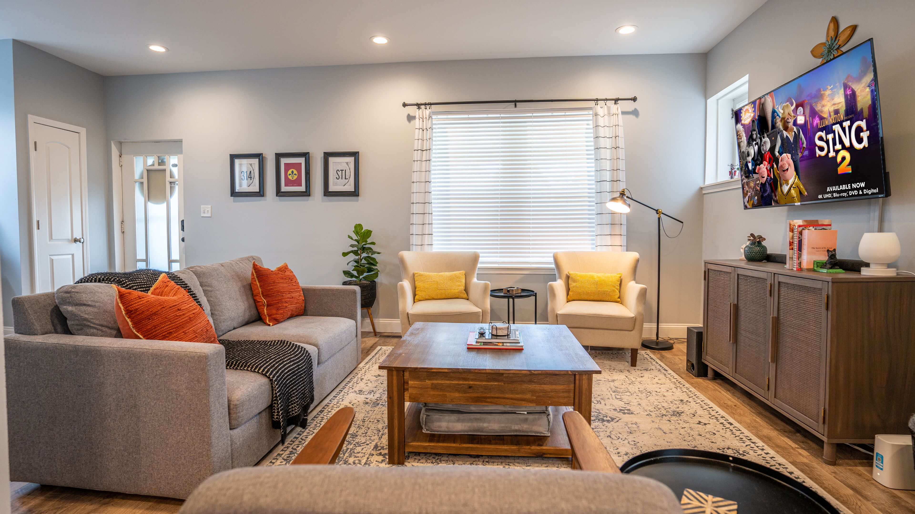 Amazing Brick Home Minutes From Local Attractions