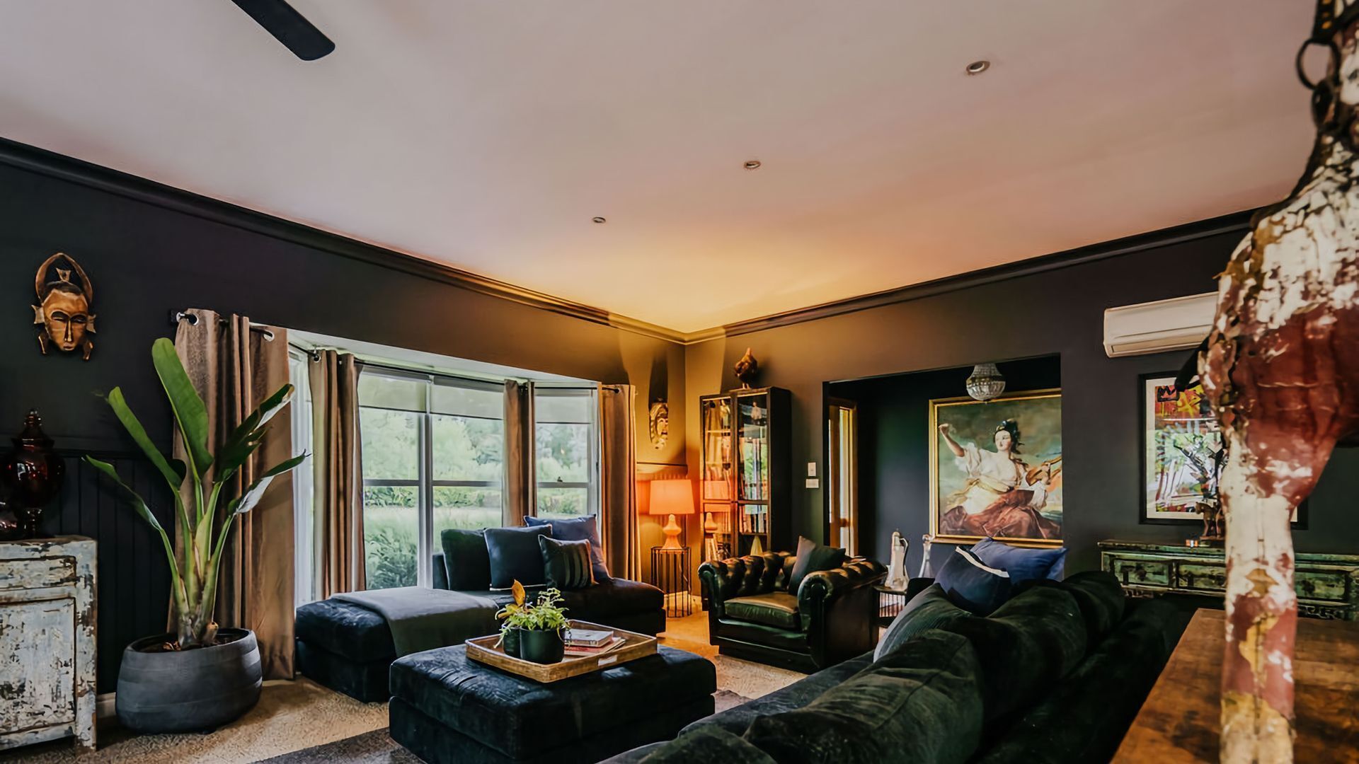 Smart TV, fireplace, table football