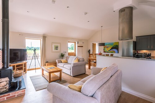 Brecks Farm - The Cow Kennels - Sleeps 6