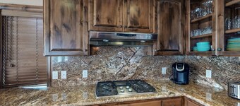 Lakefront home with private dock, beach, amazing deck, water views & fast WiFi