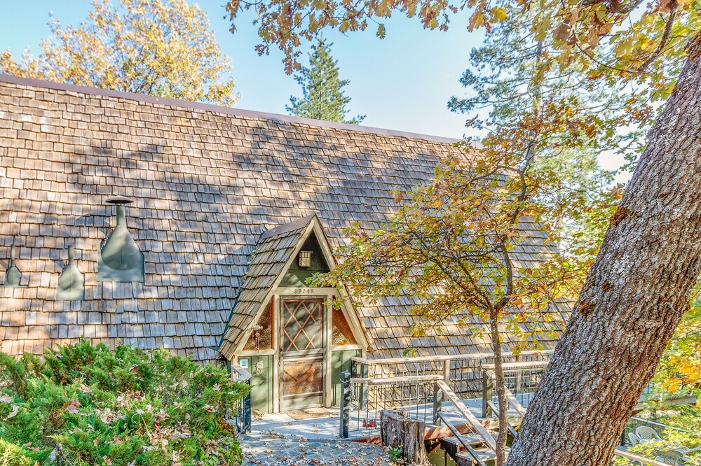 Three-story home in Willow Cove with 2 decks & great views - walk to Bass Lake