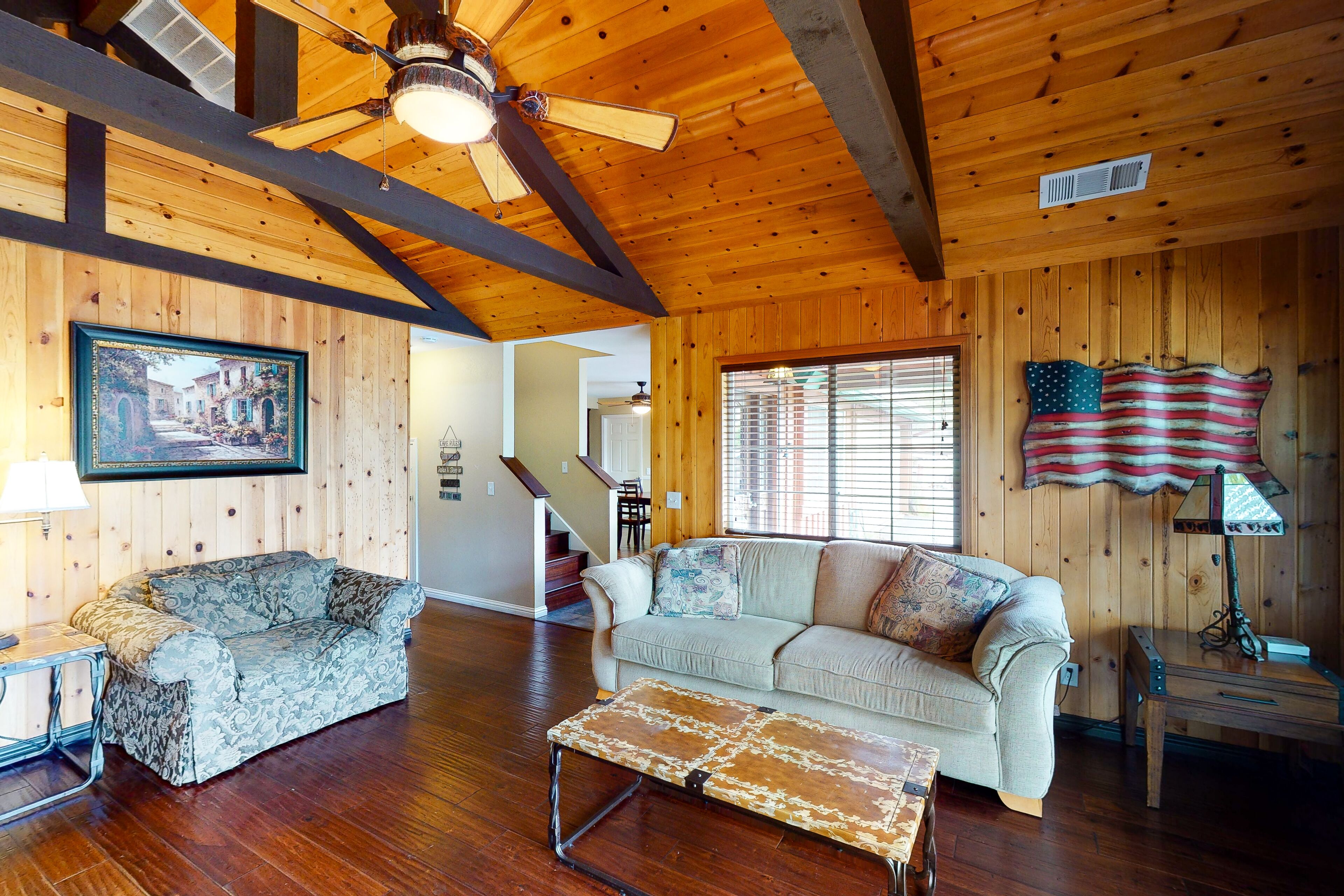 Pines Village home with large back deck & WiFi - walk to Bass Lake beach & docks