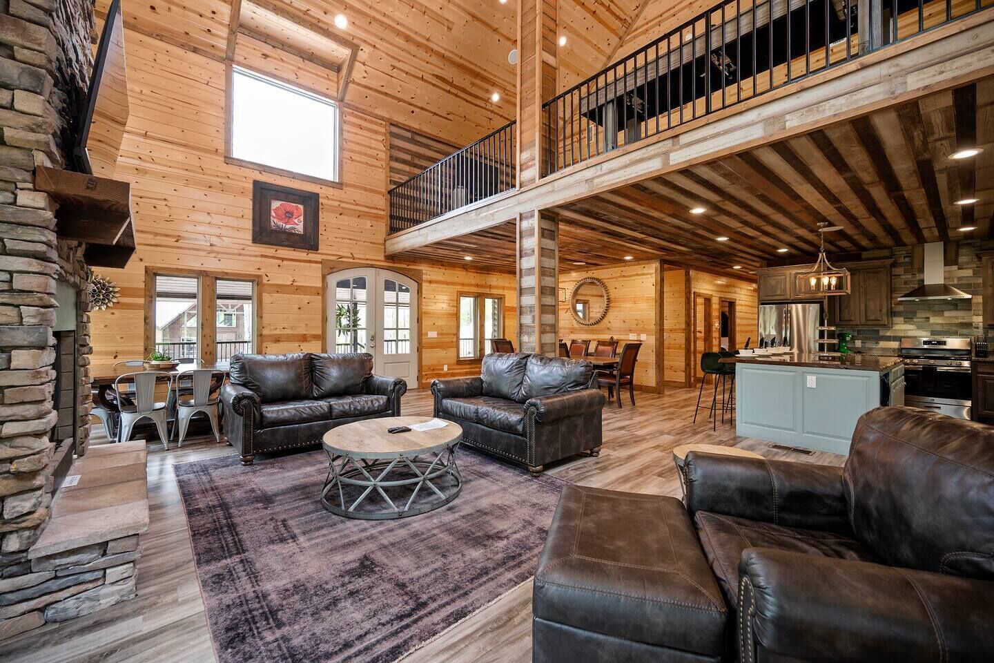 TV connectée, cheminée, baby-foot, services de streaming