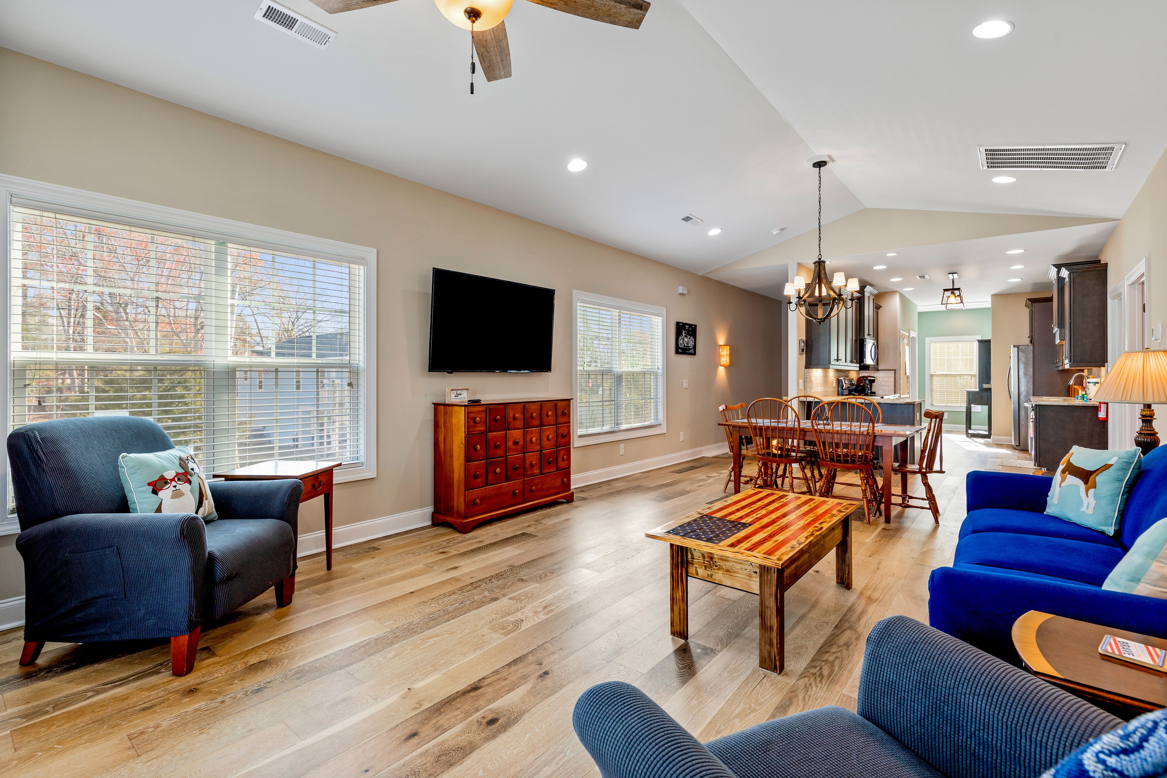 Dog-friendly home near beach with WiFi, central ac, private w/d, & deck