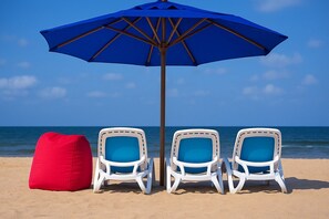 Beach - Luxurious Chalet with Garden View in Port Said Governorat (Port Said Governorate)