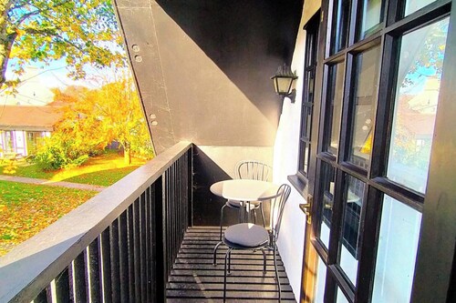 Tudor Cottage, Hayle - a Family & Dog Favourite