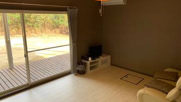 Standard Apartment | 2 bilik tidur, Wi-fi percuma, cadar katil