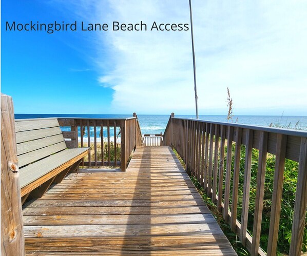 Property grounds - Dunmuir - ☀️Cozy 4 BR cottage w/Ocean Views and Dog Friendly☀️ (Southern Shores)