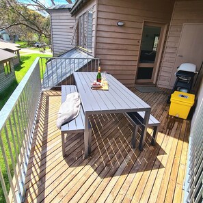 Outdoor dining - Kimberley One-Townhouse (Dinner Plain)