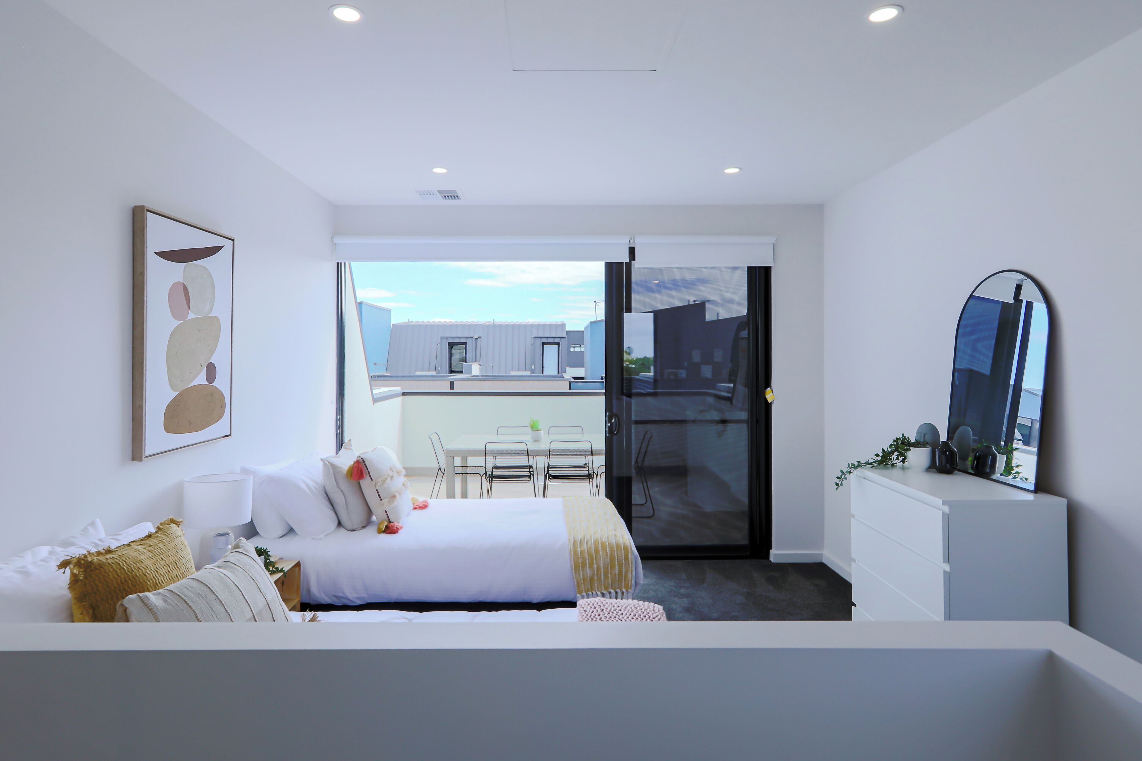 Three Bedroom Townhouse With Parking | Iron/ironing board, free WiFi, bed sheets