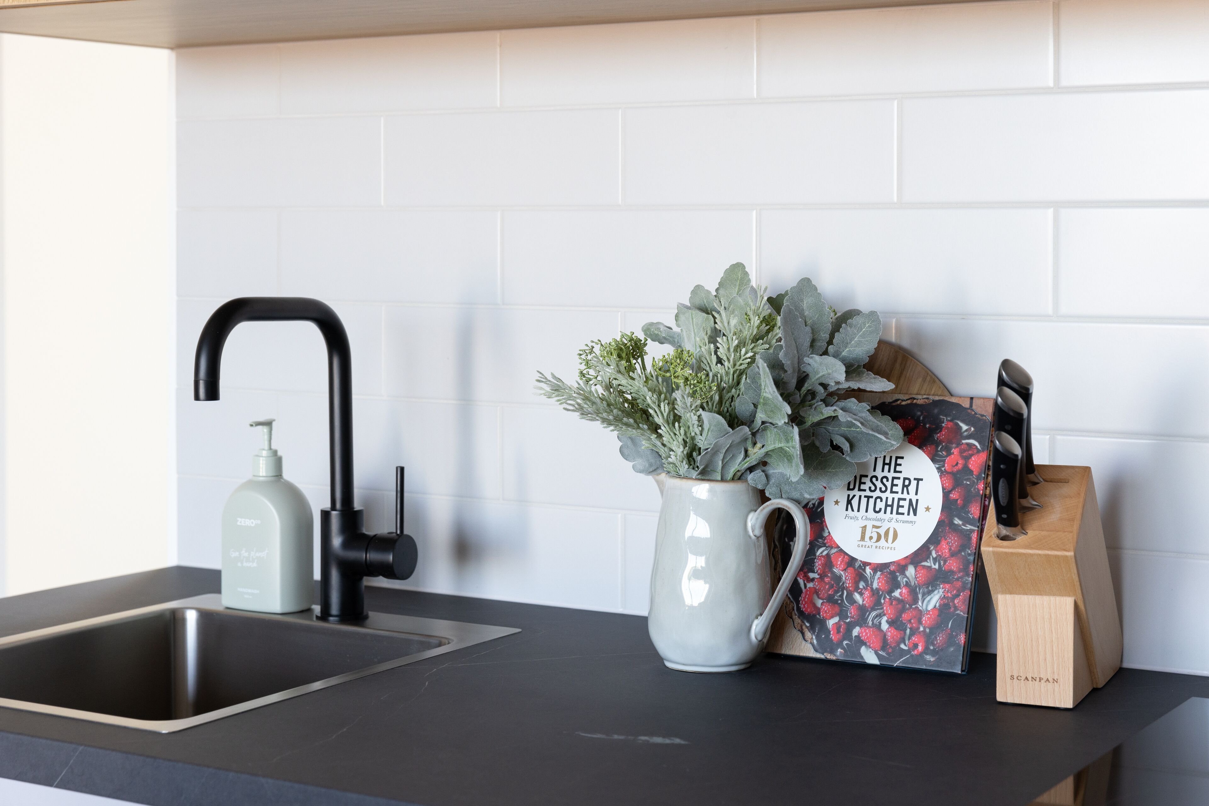 Urban Rest Port Adelaide Apartments — image 18