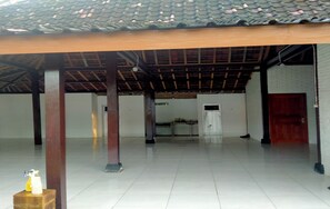 Télévision à écran plasma de 24 pouces avec chaînes numériques