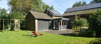 Holiday Home near Lake Robertville & Castle