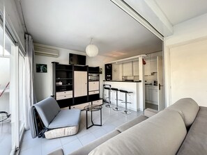 Fernseher