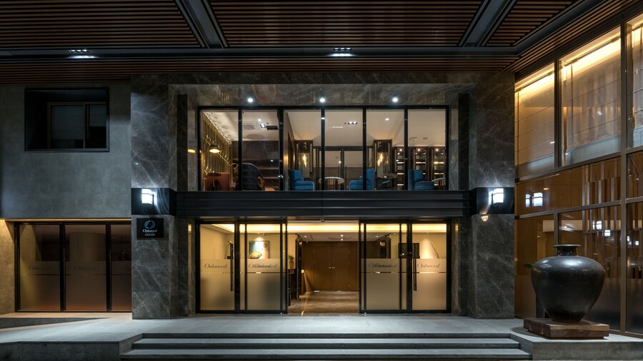 Oakwood Premier Phnom Penh