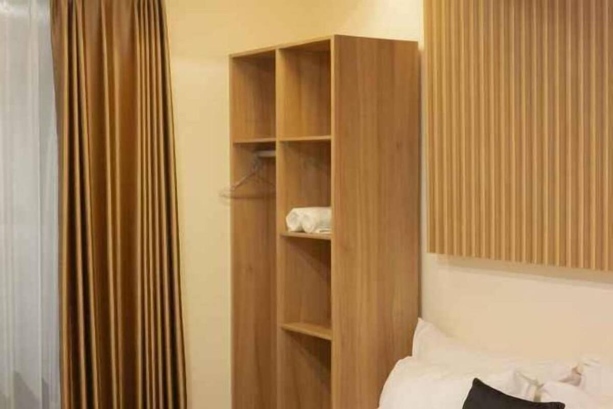 Schreibtisch, Verdunkelungsvorhänge, kostenloses WLAN, Bettwäsche