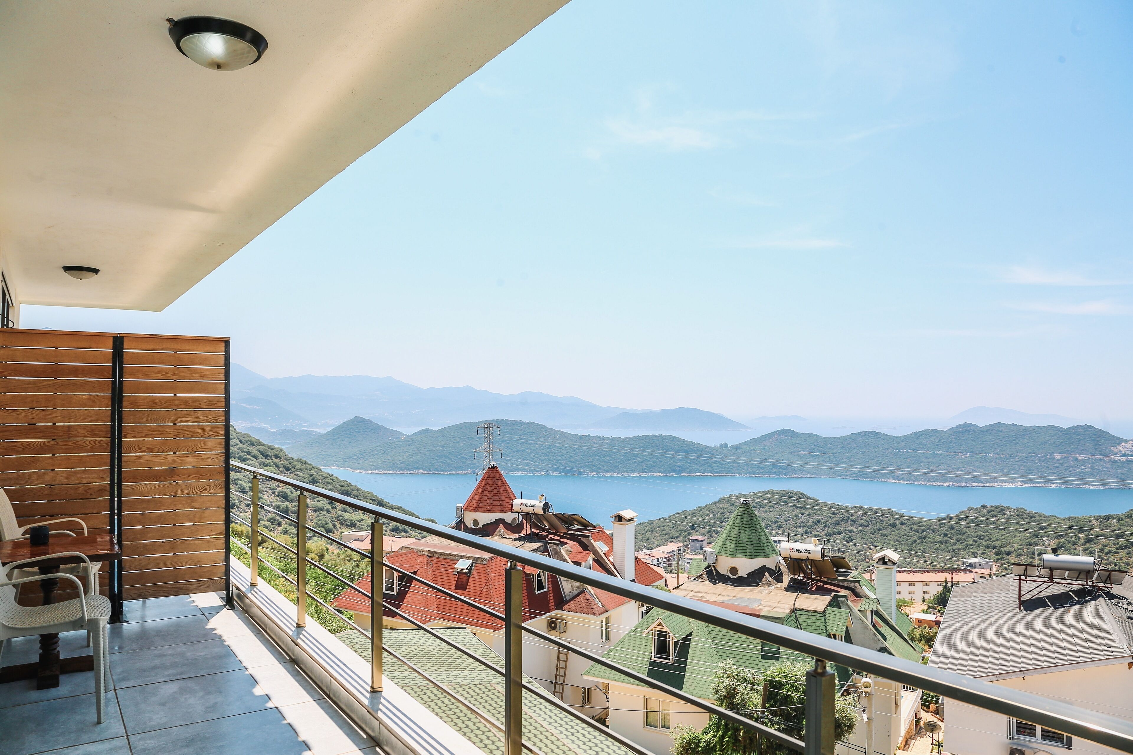 Deniz Manzarali Balkonlu Daire | Vue depuis le balcon