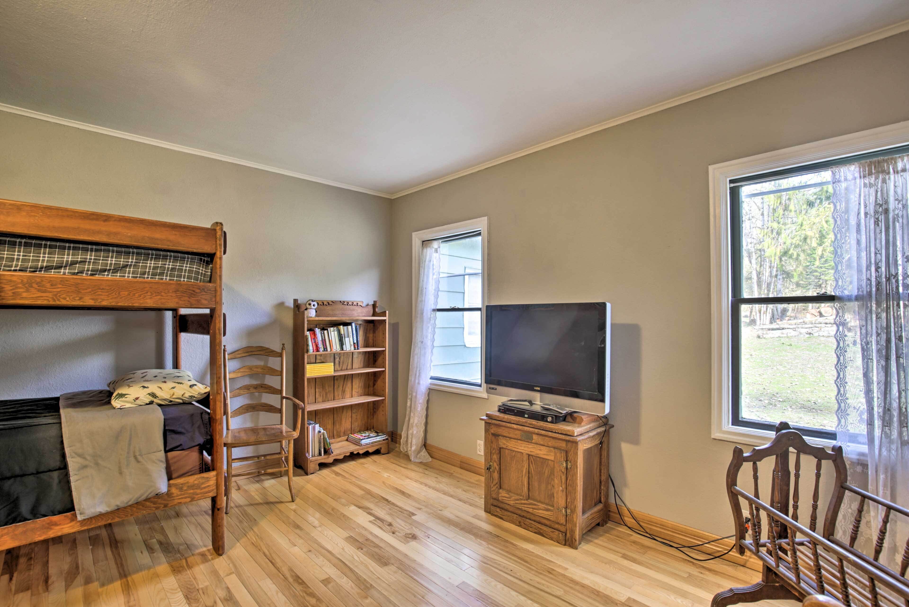 4 Schlafzimmer, Bügeleisen/Bügelbrett, Reisekinderbett, Internetzugang