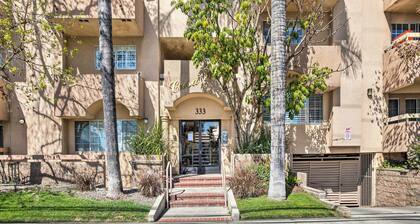 Bright Burbank Condo < 2 Mi to Griffith Park!