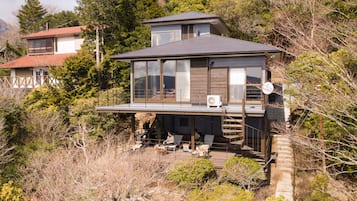 Mặt tiền nơi lưu trú