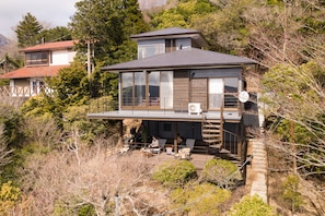 Fachada da propriedade