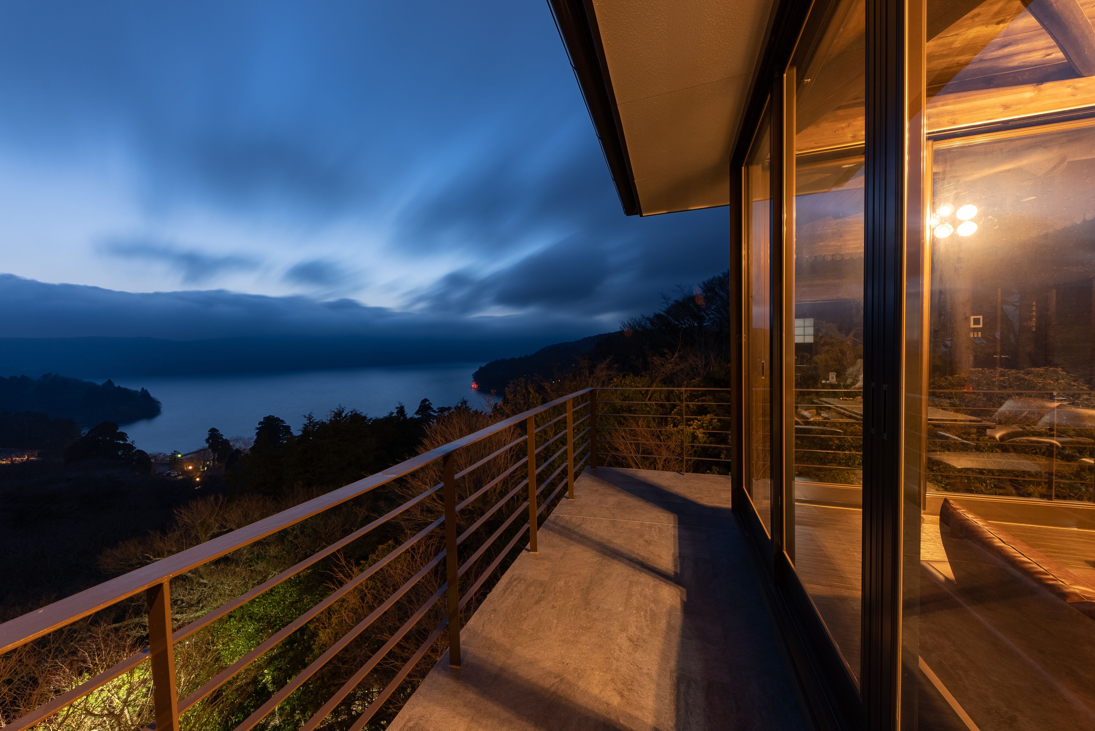豪華頂層客房 | 陽台景觀