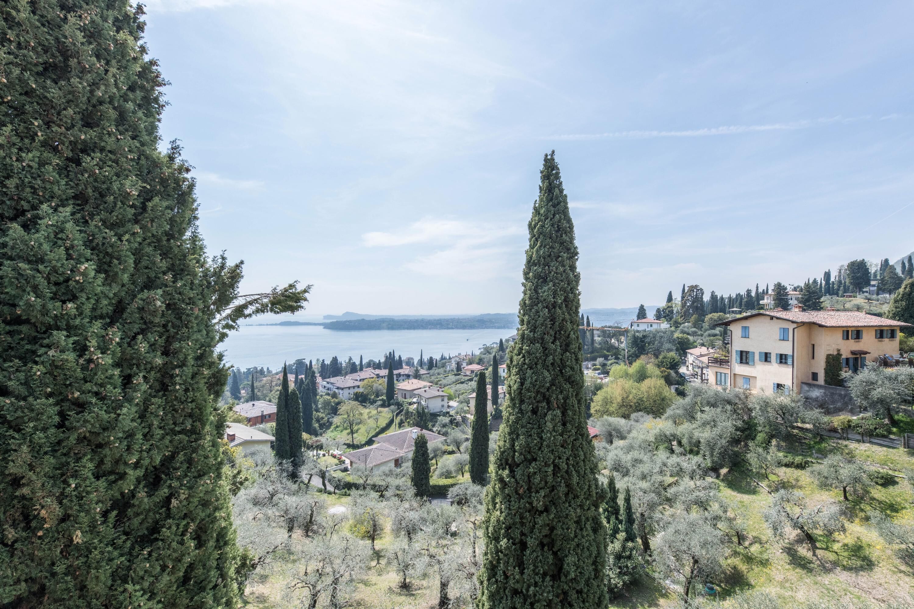 Ca' Cia  -  Red Flat