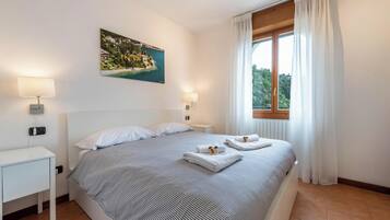 1 chambre, fer et planche Ă repasser, Wi-Fi gratuit, draps fournis