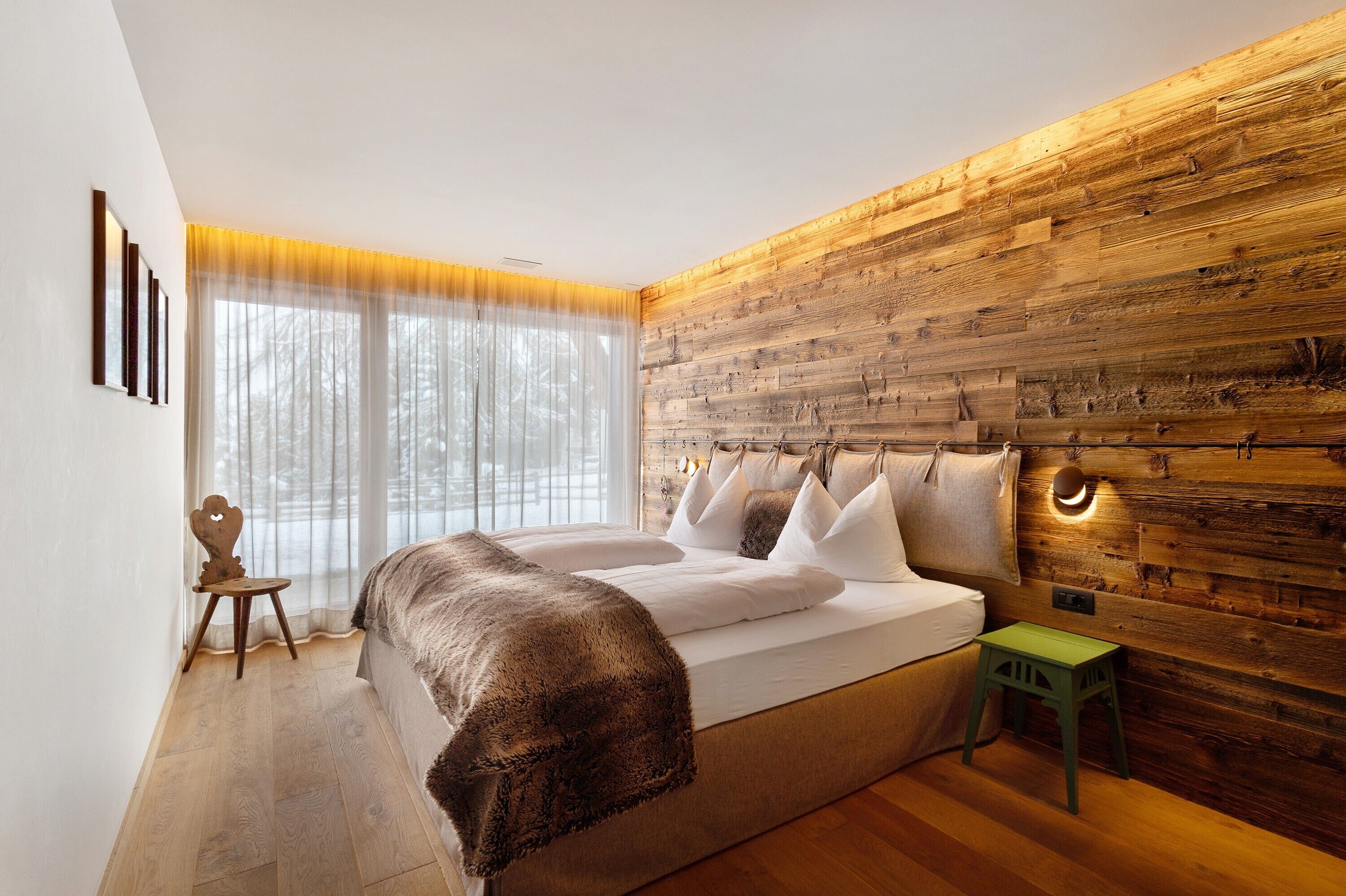 5 chambres, fer et planche à repasser, Wi-Fi gratuit, draps fournis